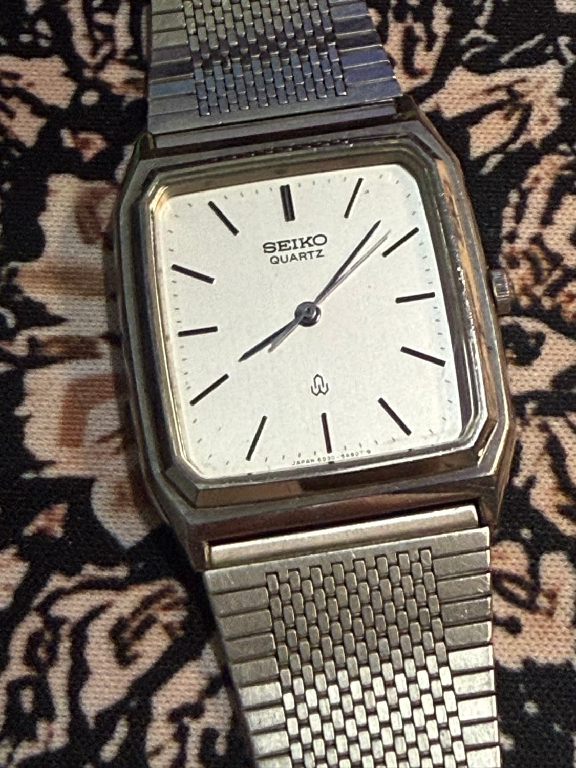 SEIKO 빈티지 쿼츠 시계 상품이미지2