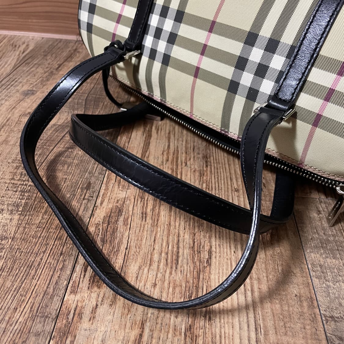 버버리 원통 노바체크 백 상품이미지9