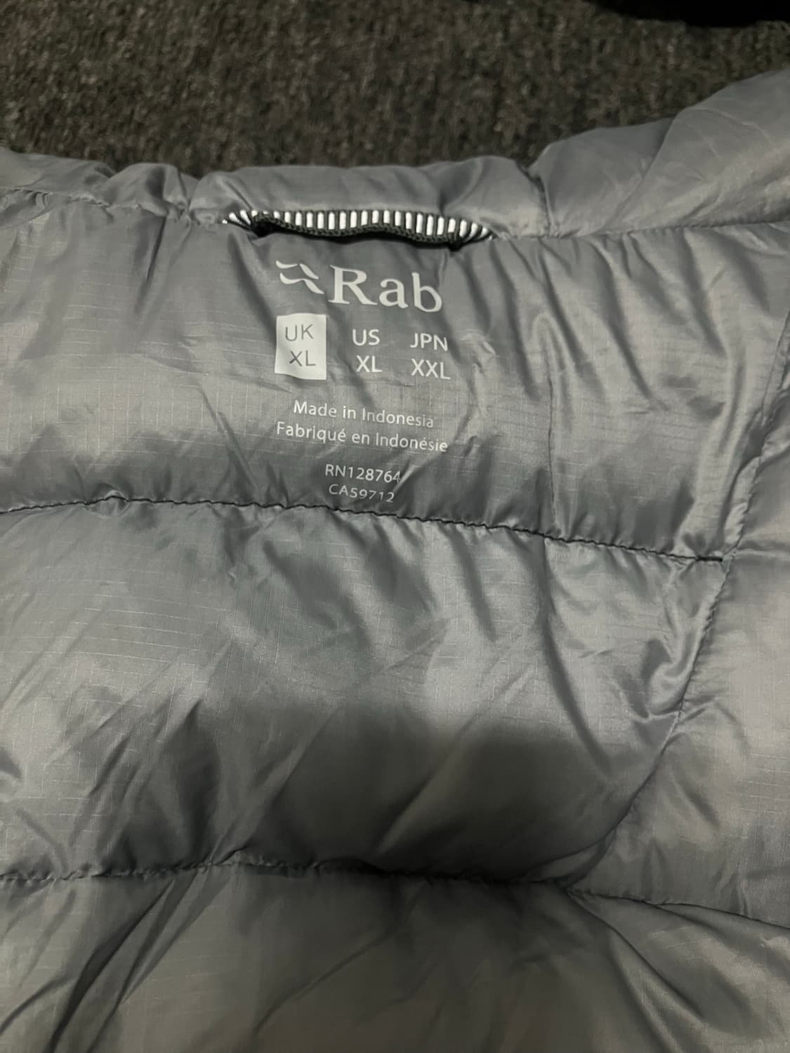 rab 일렉트론 프로 패딩 벨루가 상품이미지2