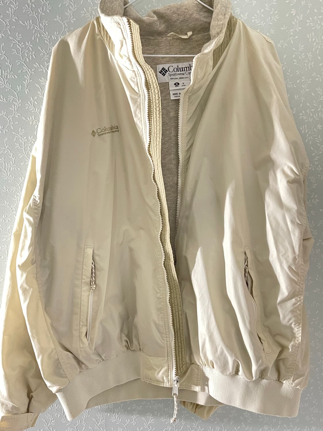 컬럼비아 아이보리 점퍼 상품이미지1