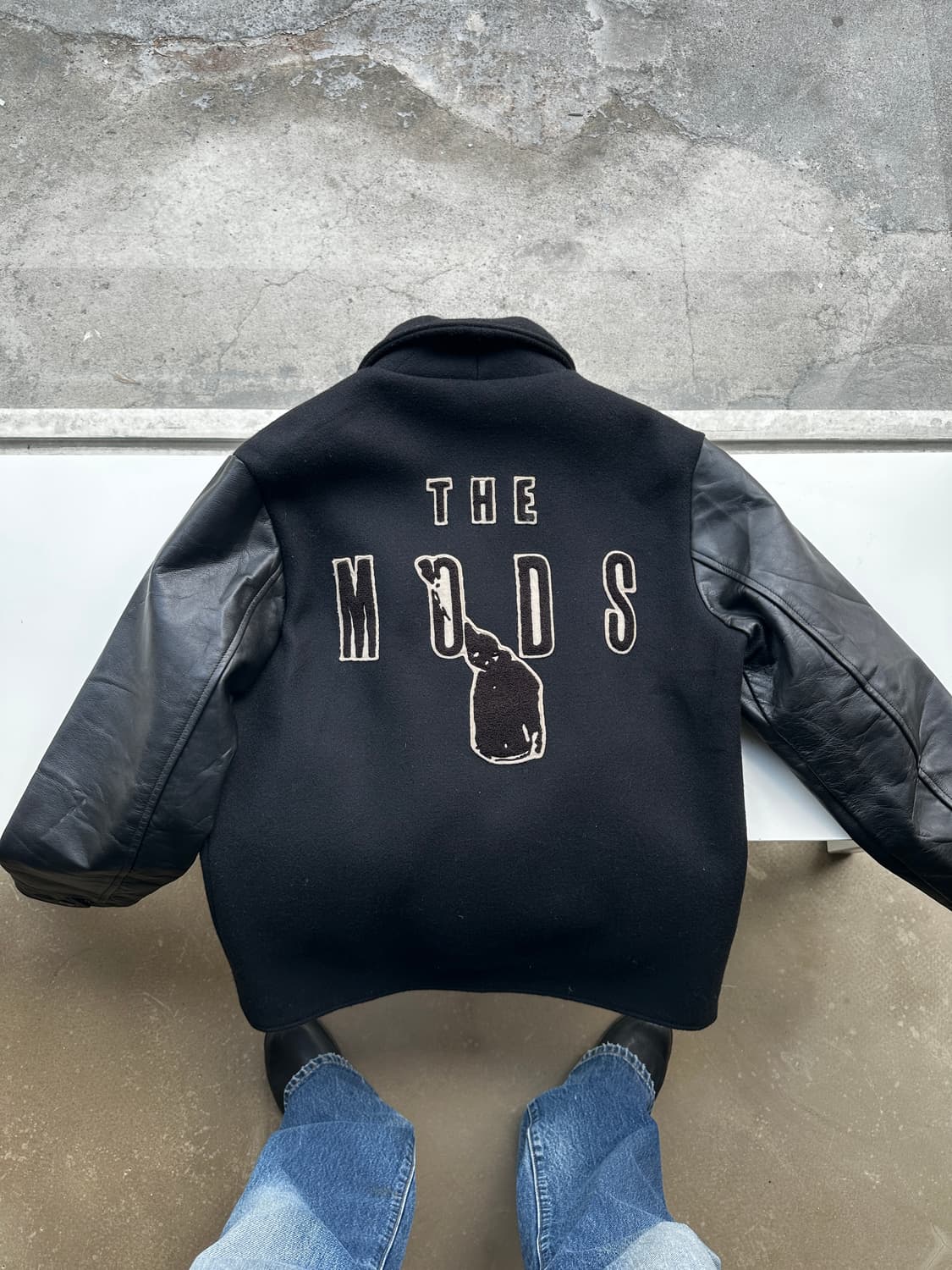 Whitesville × THE MODS 30주년 바시티 자켓 상품이미지3