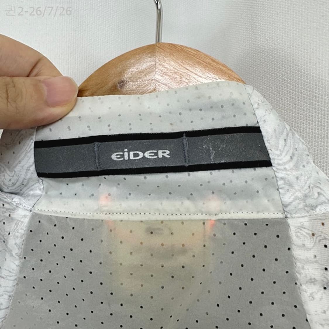 아이더 남자 통풍 얇은 바람막이 L 상품이미지9