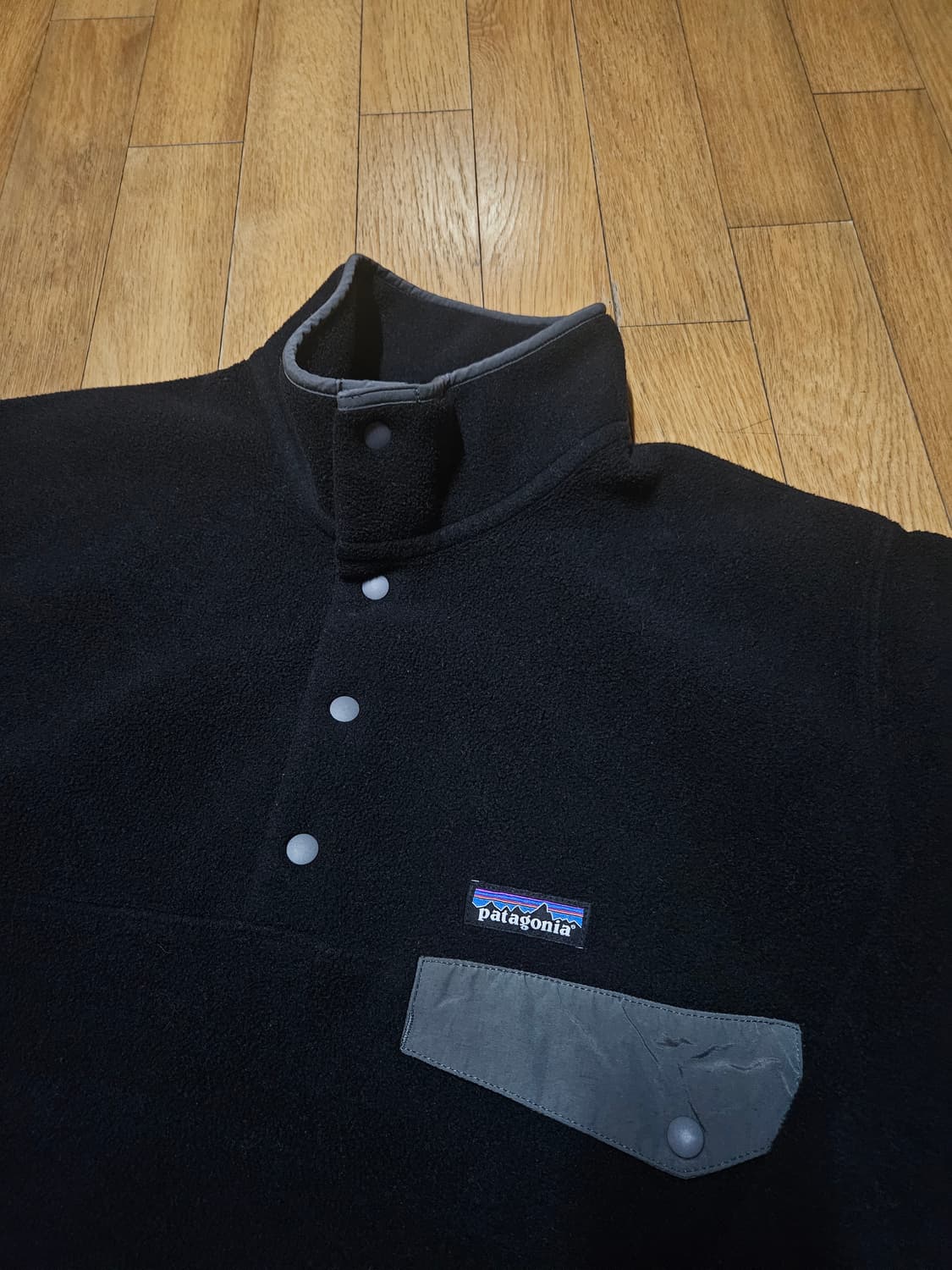파타고니아 신칠라 플리스 블랙 민트급 컨디션 후리스 풀오버 아노락 상품이미지2