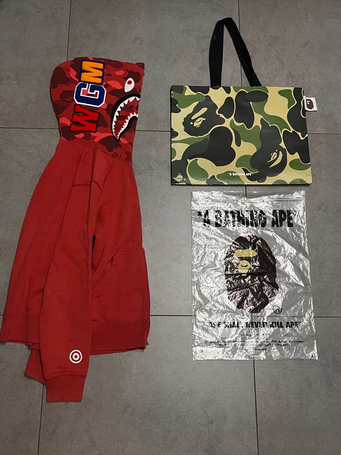 베이프 레드 적계 풀 샤크 후드집업 상품이미지1