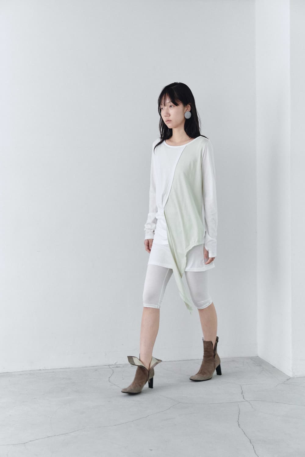 Tiles 레이어드 스카프 미니 드레스 화이트 상품이미지1