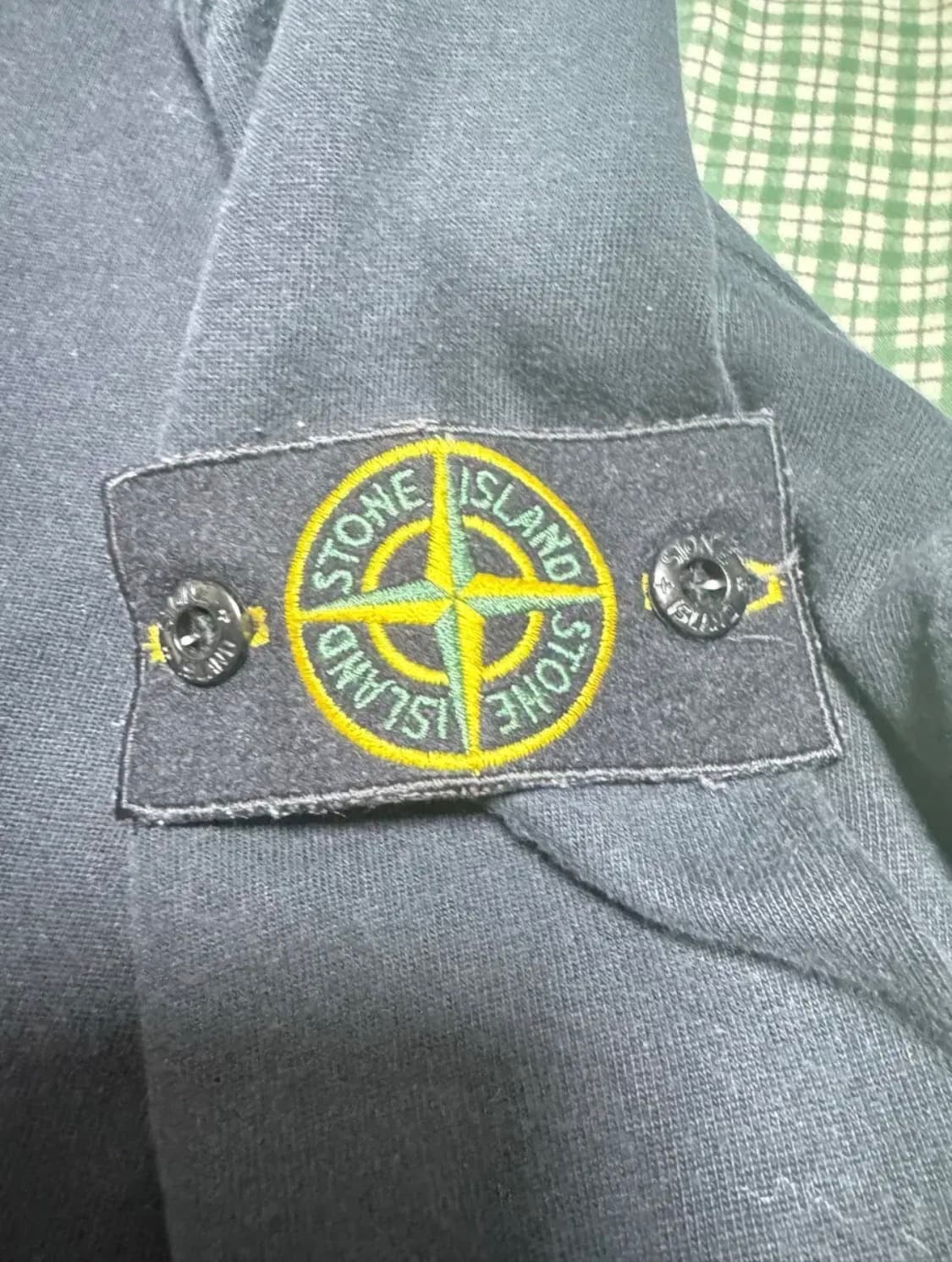 [L]스톤아일랜드 블랙 맨투맨 상품이미지2