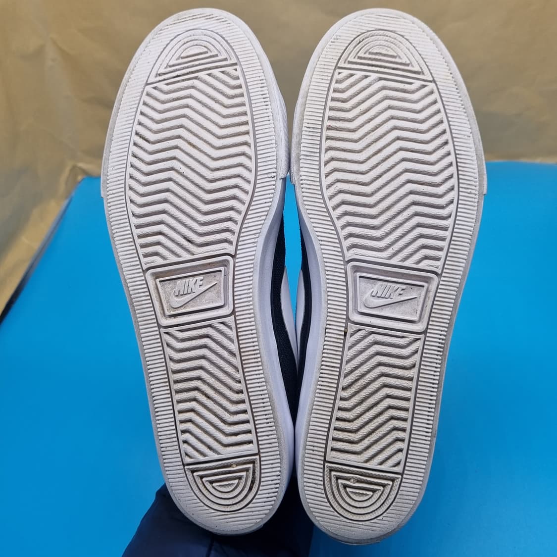 나이키 프리모코트 스니커즈255 상품이미지3