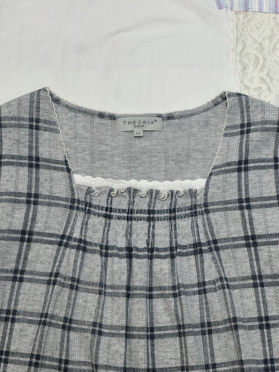 ⊹ Theoria Grey Check Frill Top 상품이미지7