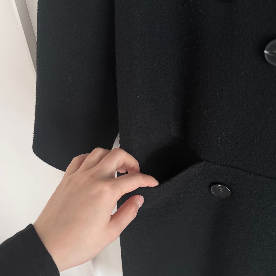 Vintage 블랙 더블 울 모직 롱 코트 (실착샷 O) 상품이미지2