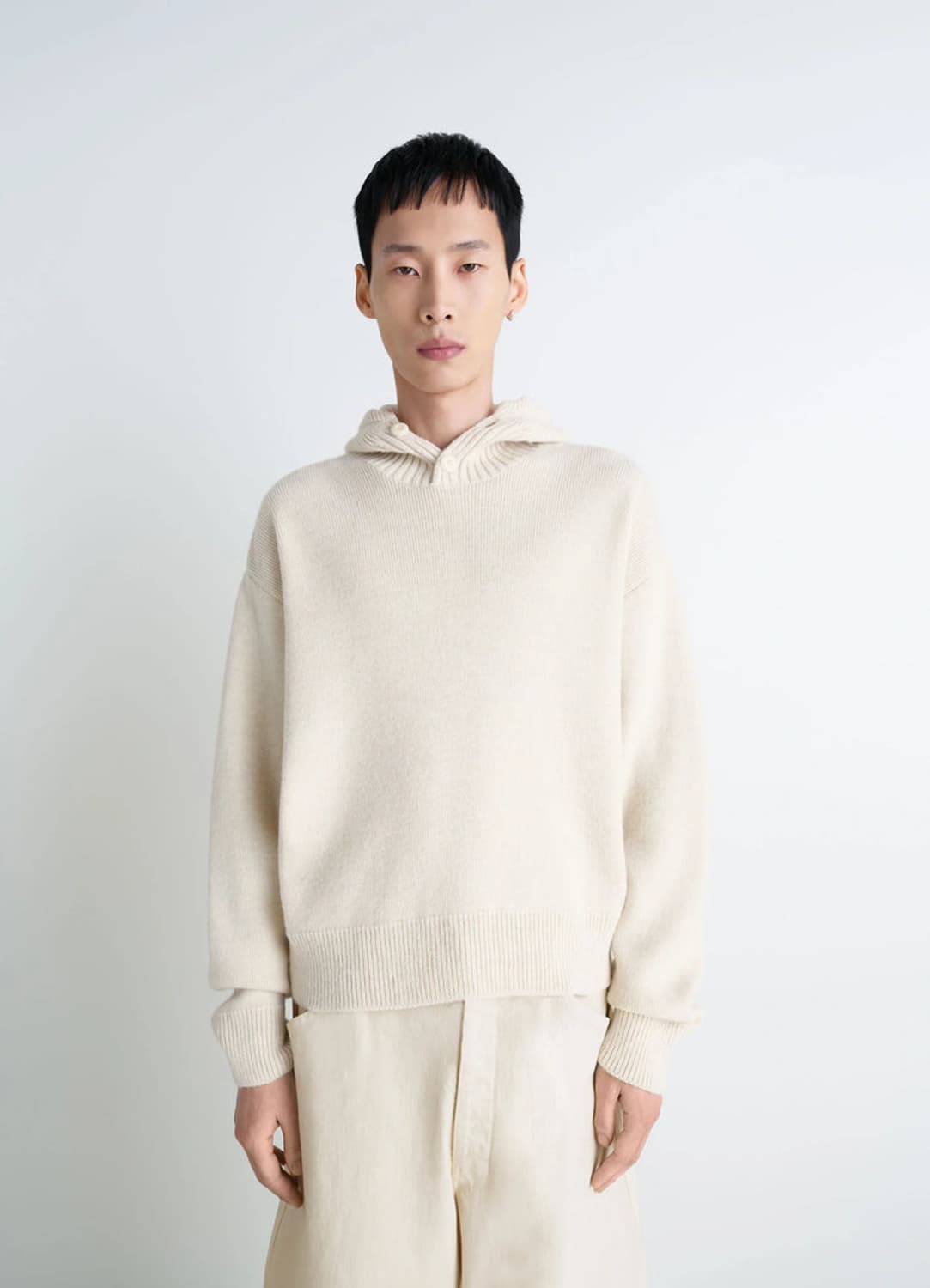 [S,M,L,XL]르메르 25fw 후드 스웨터/라이트 크림 상품이미지1