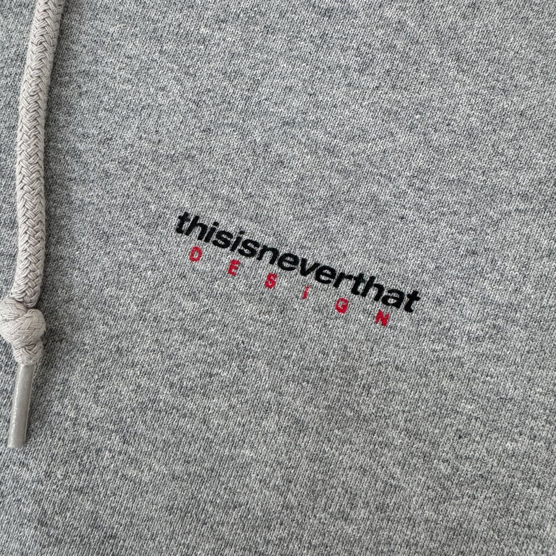 XL 디스이즈네버댓 디네댓 그레이 후드 티셔츠  . 상품이미지6