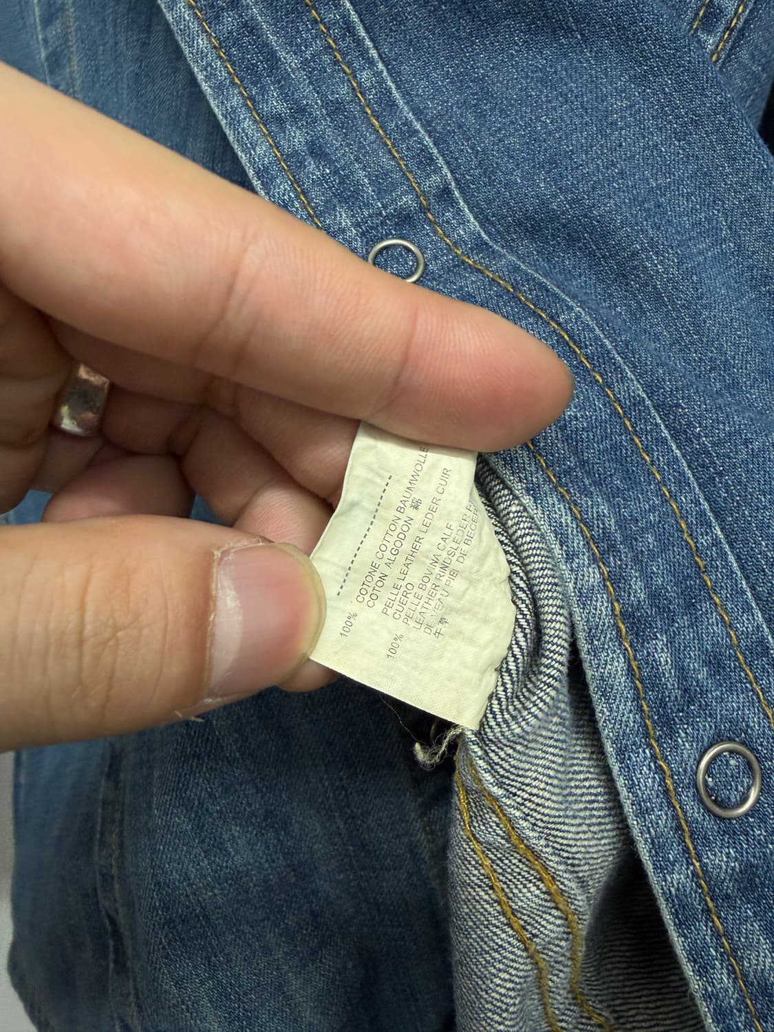 디스퀘어드 3D포켓 뱃지 데님셔츠 상품이미지6