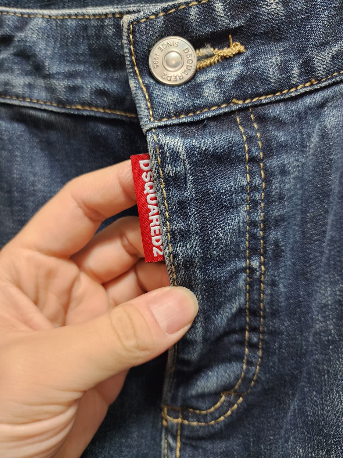 디스퀘어드2 런웨이 더티 슬림진 (디자이너착용) 상품이미지4