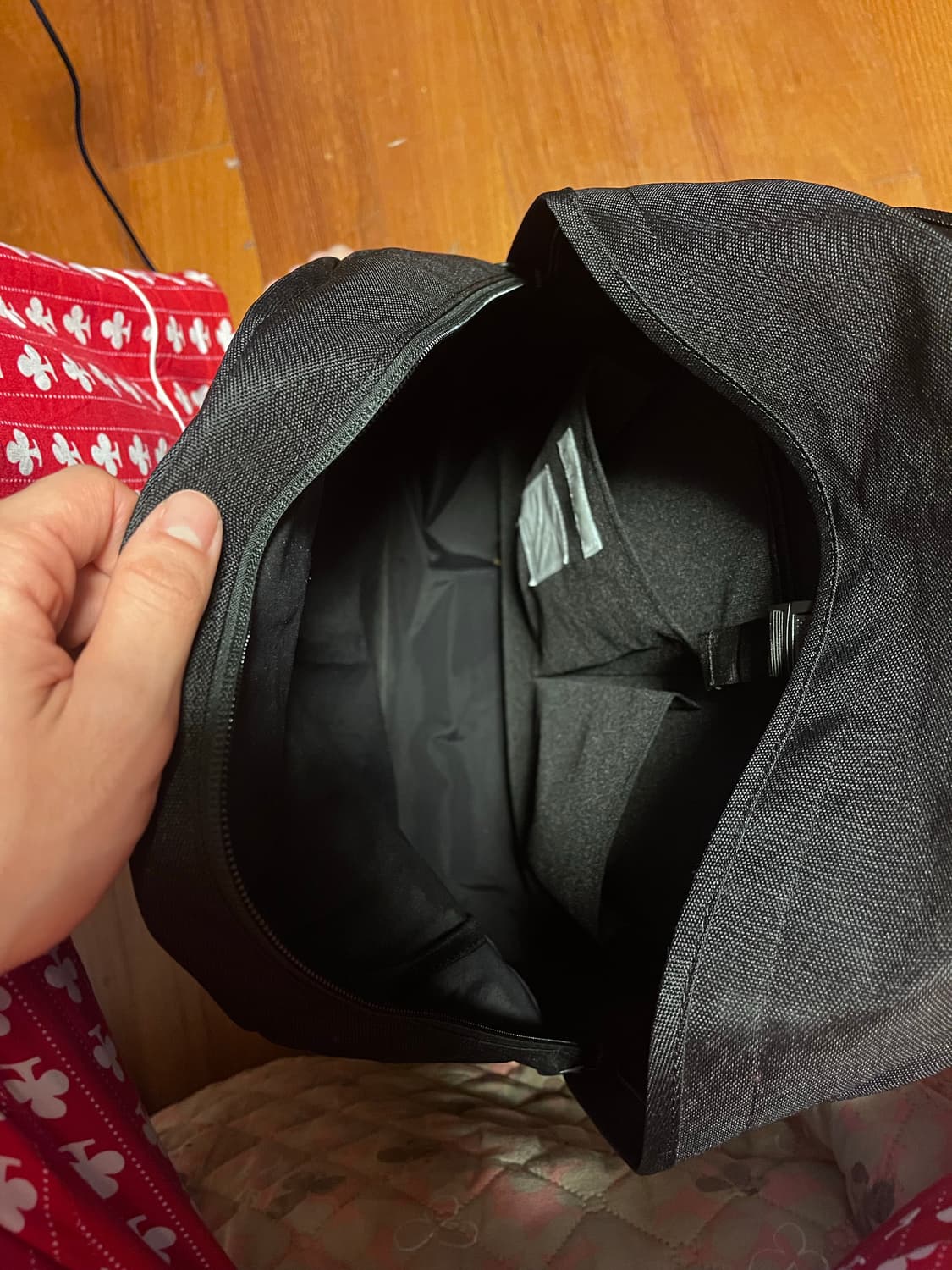 [남녀공용]마지언타이틀 블랙 백팩 상품이미지4