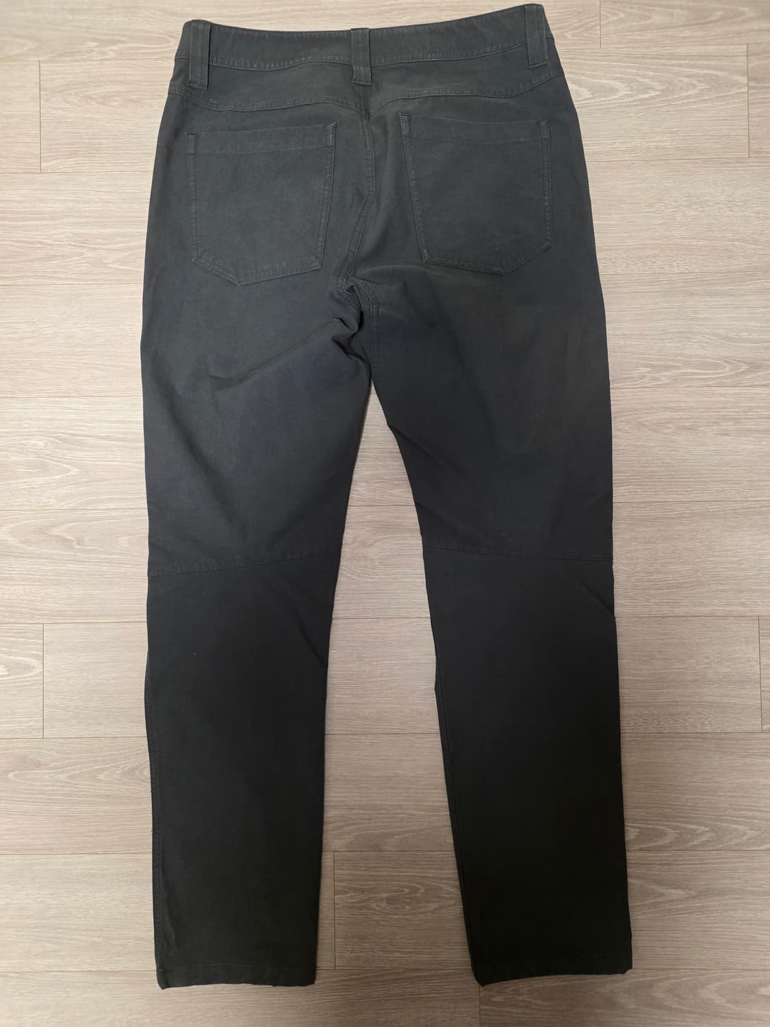 아크테릭스 LEVON 윈터 웨이트 팬츠 Black 32 (FW22) 상품이미지3