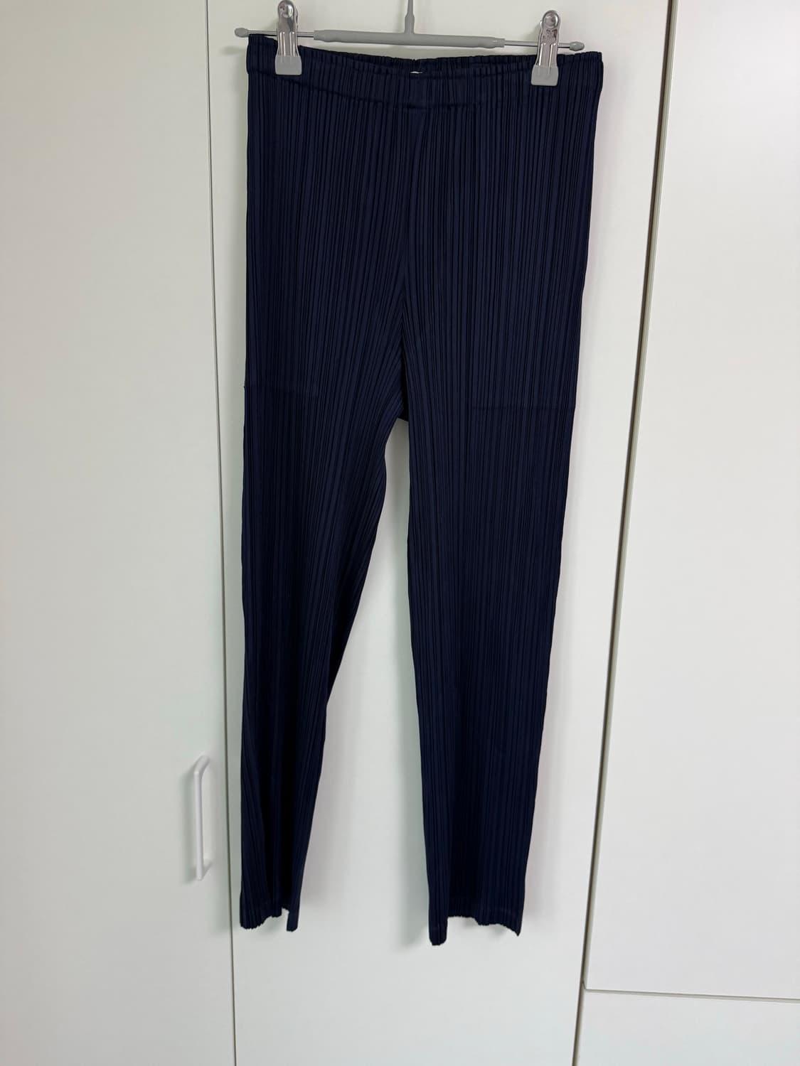 플리츠플리즈 팬츠 상품이미지1