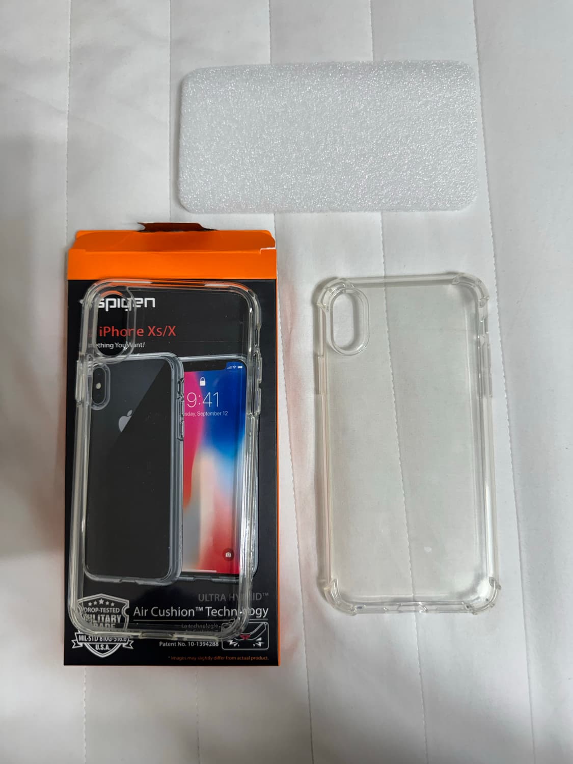 (2개일괄) 아이폰xs 슈피겐 케이스 + 일반 투명젤리케이스 상품이미지1