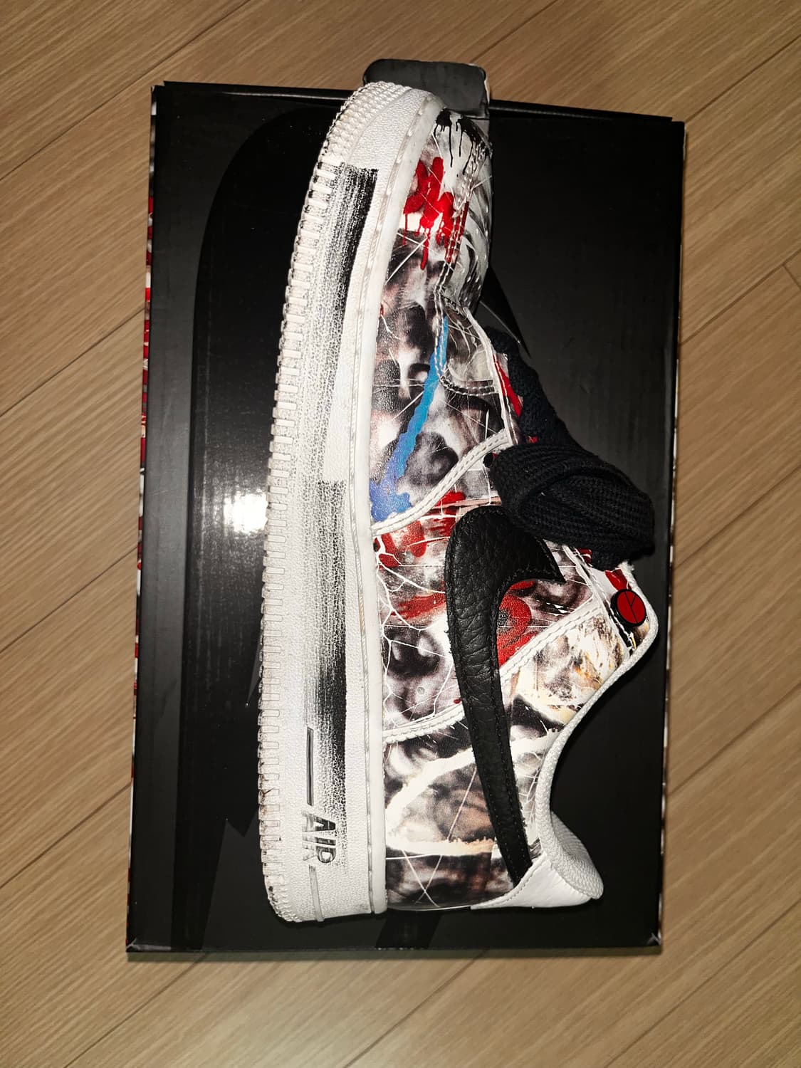 나이키 x 피스마이너스원 에어포스 1 로우 파라노이즈 2.0 지디포스 상품이미지3