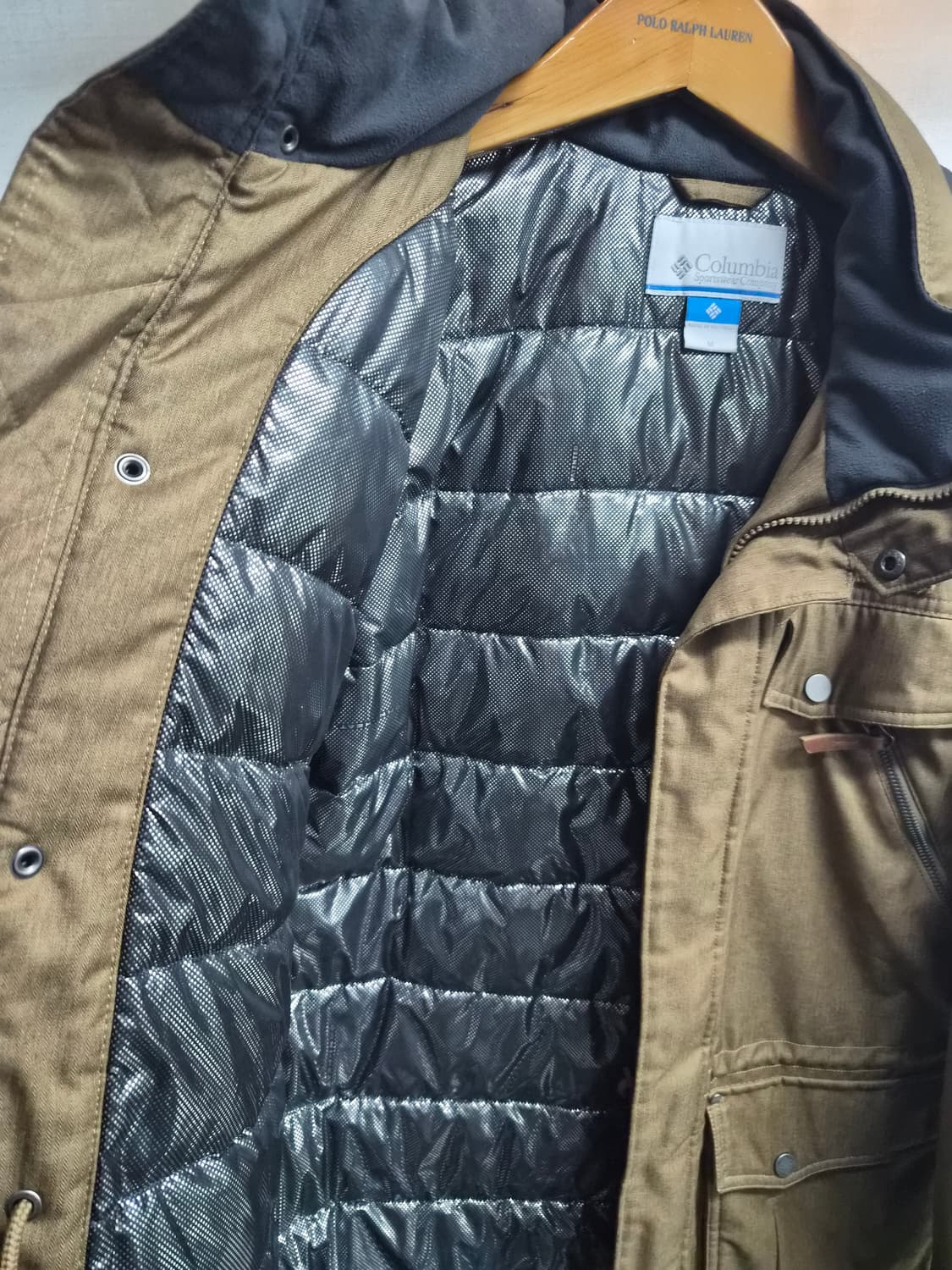 M) 컬럼비아 덕다운 패딩 팝니다 상품이미지4