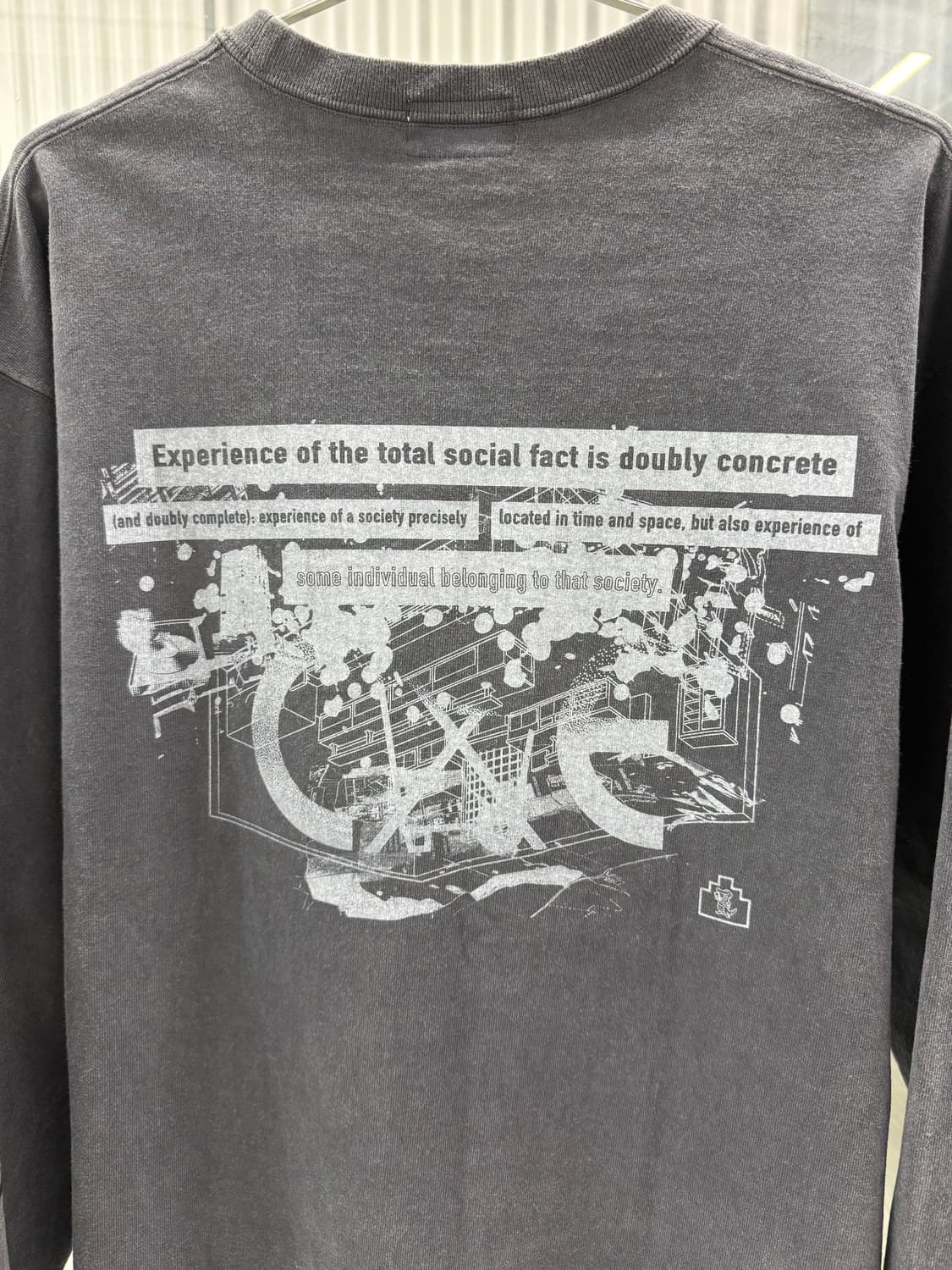 C.E 가먼츠다잉 롱슬리브 Msize 상품이미지3