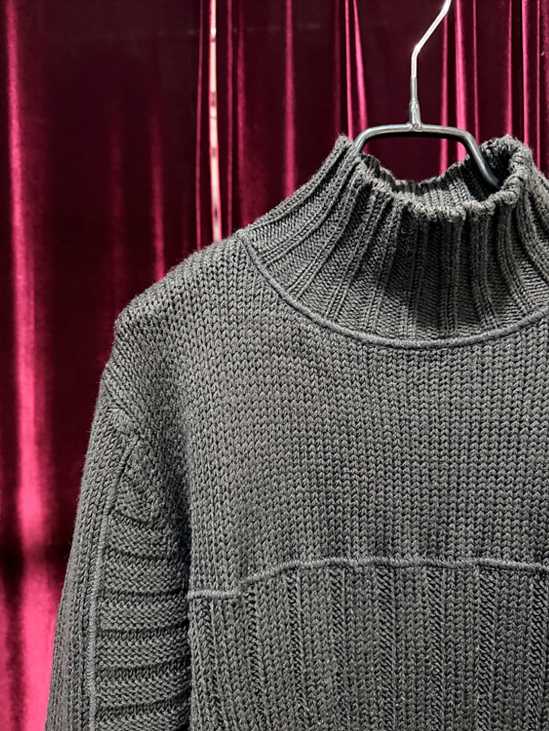 vintage VERSACE SPORT knit 상품이미지2