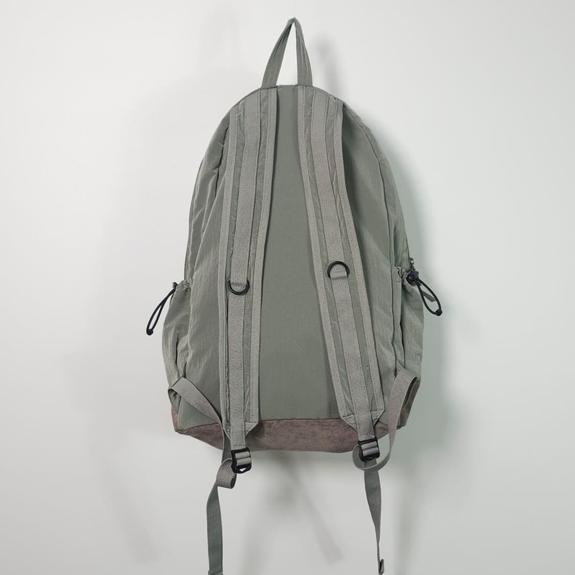 스컬프터 올드스쿨 슬라우치 백팩 상품이미지2