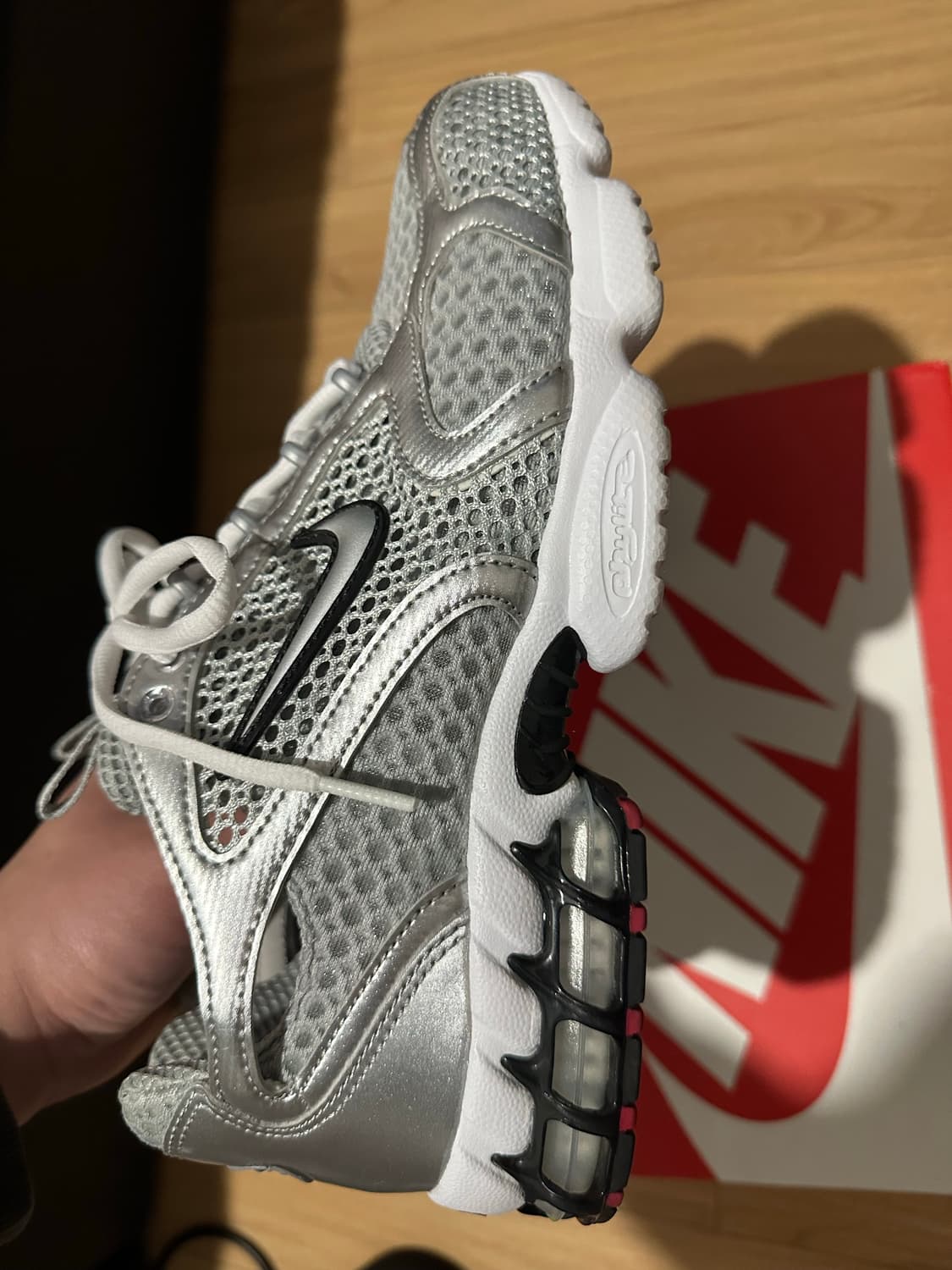 나이키 에어 줌 스피리돈 265 판매합니다 상품이미지3