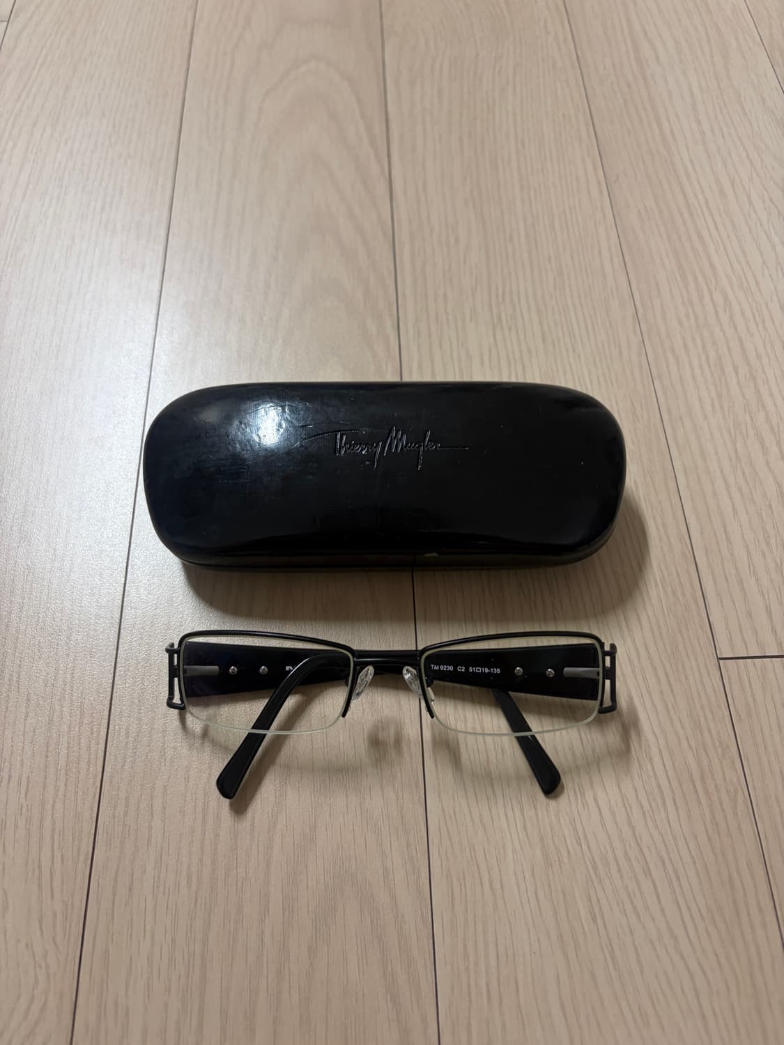 뮈글러 Y2K 빈티지 반무테 안경 상품이미지3