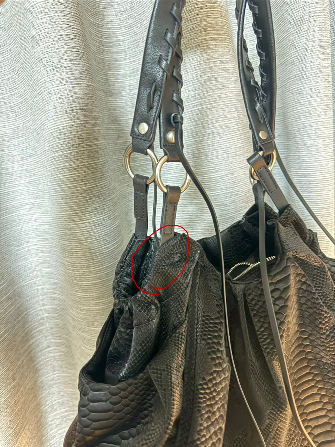 보일테일 비앙카 백 (PYTHON BLACK) 상품이미지3