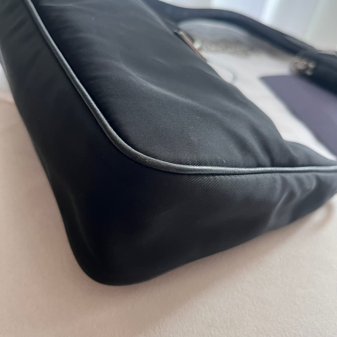 [A+/정품] 프라다 리에디션 2005 리나일론 테수토 호보백 상품이미지9