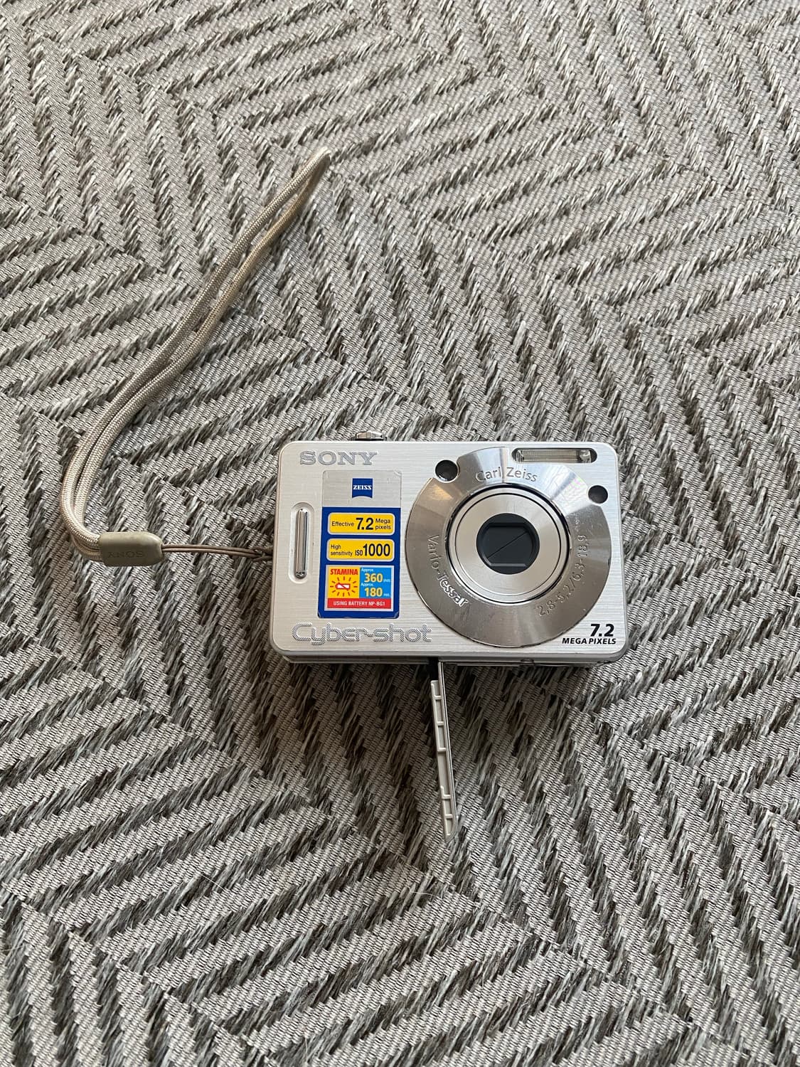 소니 Cyber-shot DSC-W70 빈티지 디카 상품이미지1