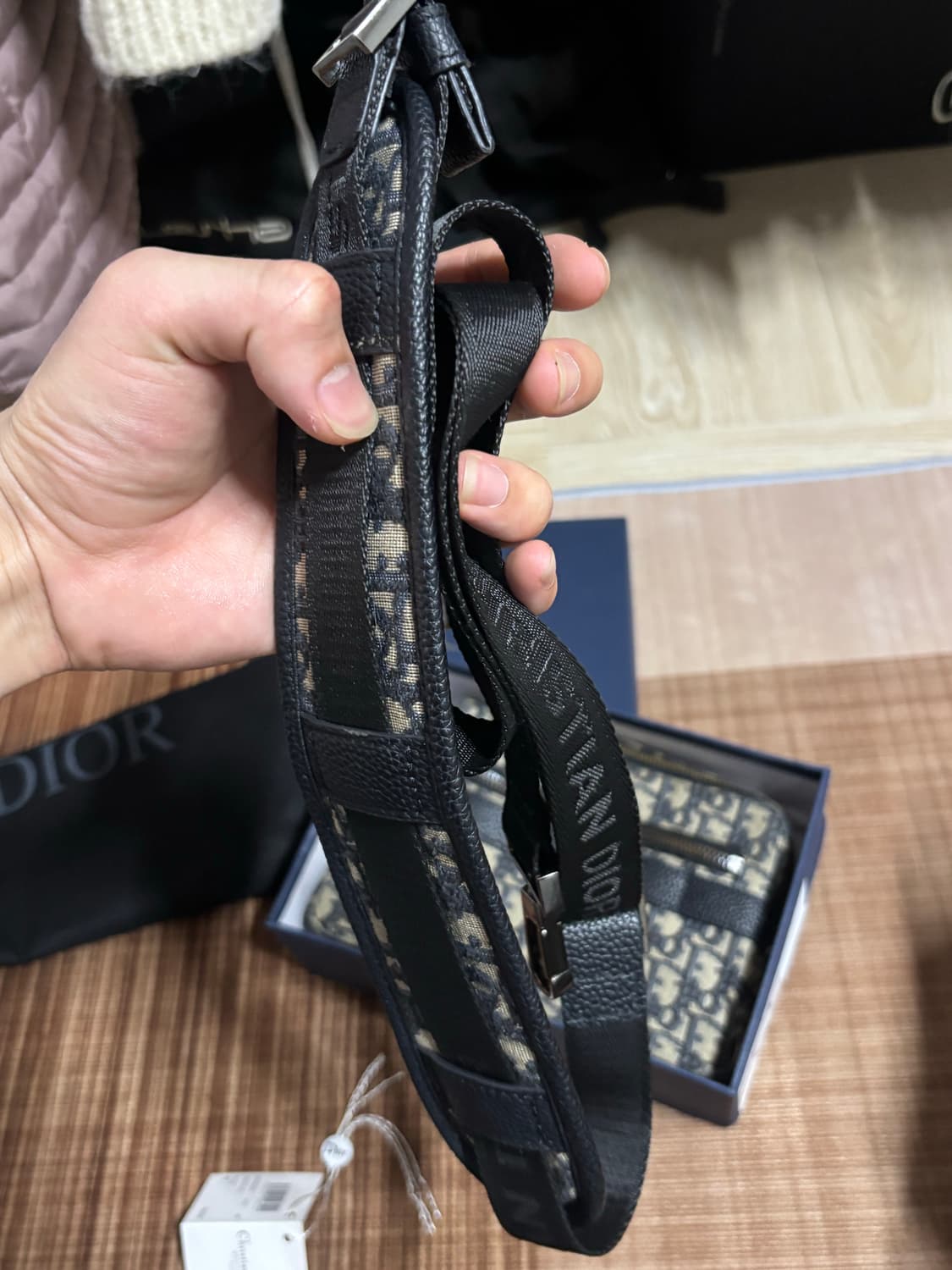 교신 ㅇ 디올 오블리크 메신져백 (일부포함) 상품이미지2