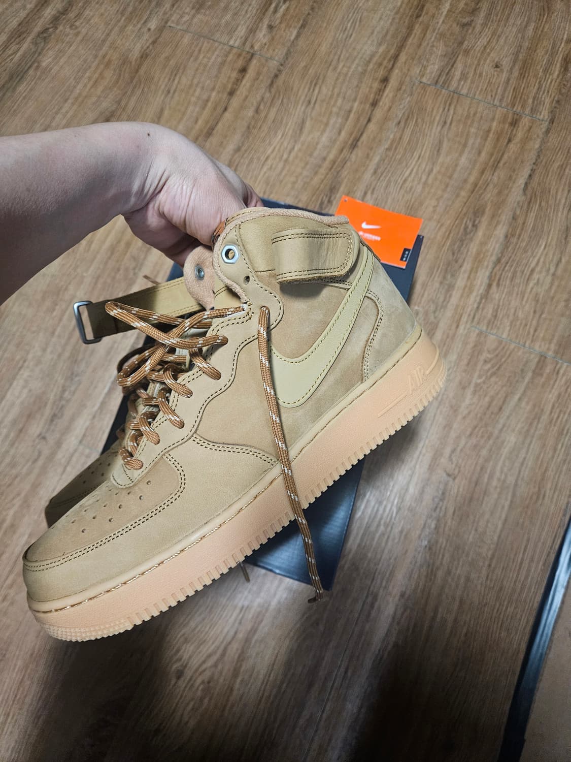 나이키 된장포스 미드 275 상품이미지5