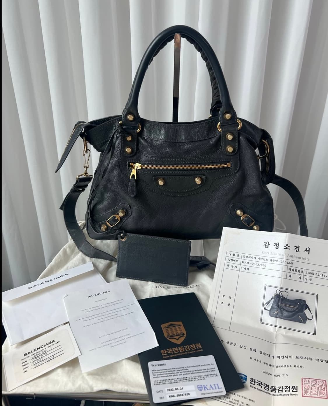 던지는가격.급처) 발렌시아가 퍼스트 시티 모터백 - 차콜 상품이미지3