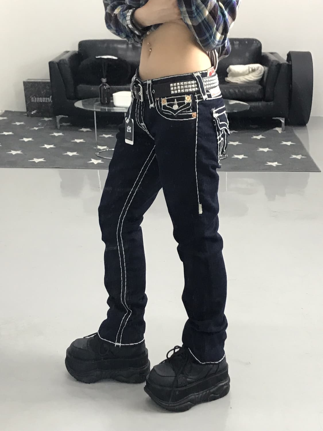 True Religion Stitch Cotton Jeans 상품이미지3