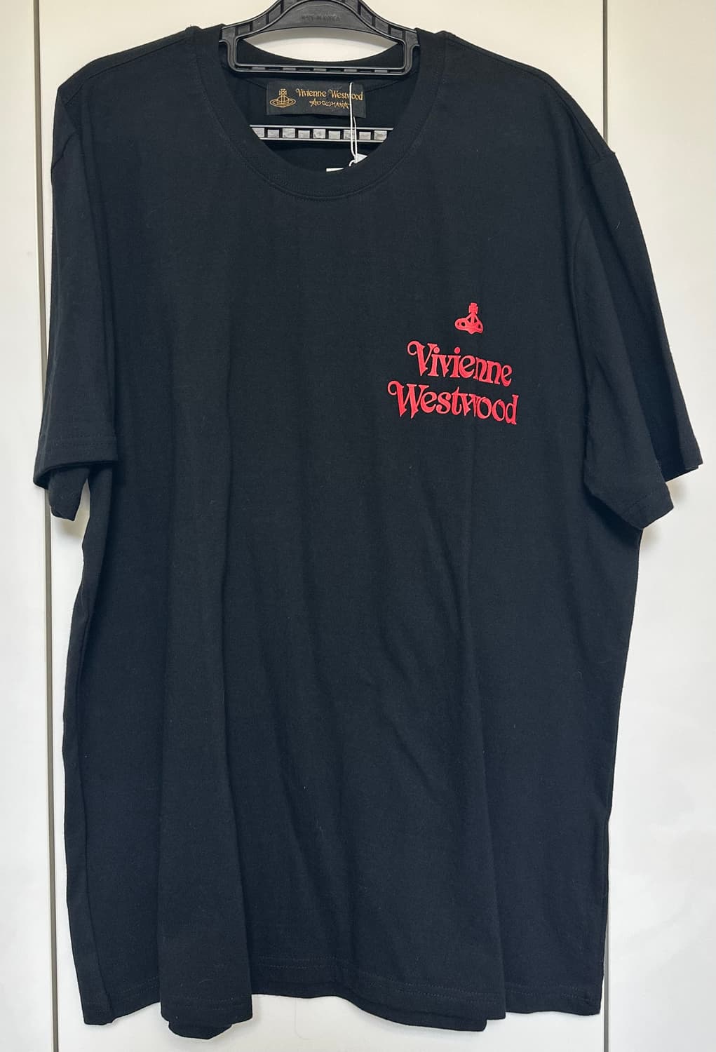 비비안웨스트우드 블랙 반팔 티셔츠 레드 로고 상품이미지2