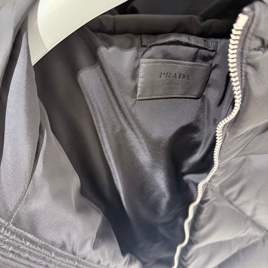 (S+/3XL) / 프라다 삼각로고 퀄팅 리나일론 롱 패딩 자켓 미사용 상품이미지6