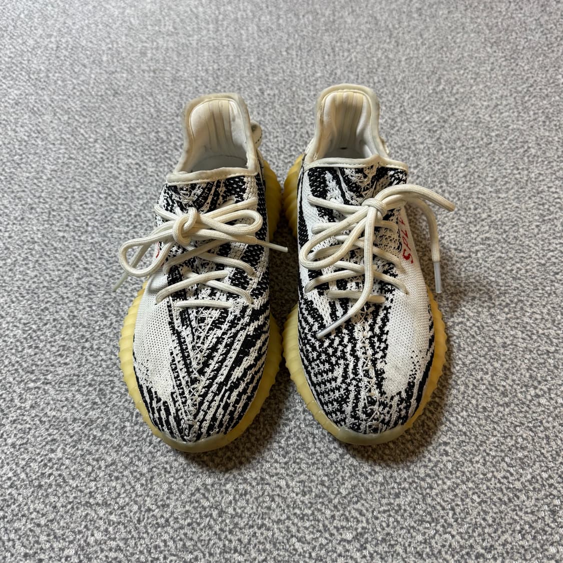 아디다스 이지부스트 지브라 240 상품이미지3