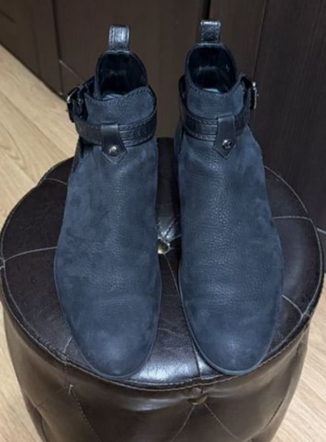 루이비통 스트랩 앵클부츠(8.5 사이즈)해외발송 상품이미지1