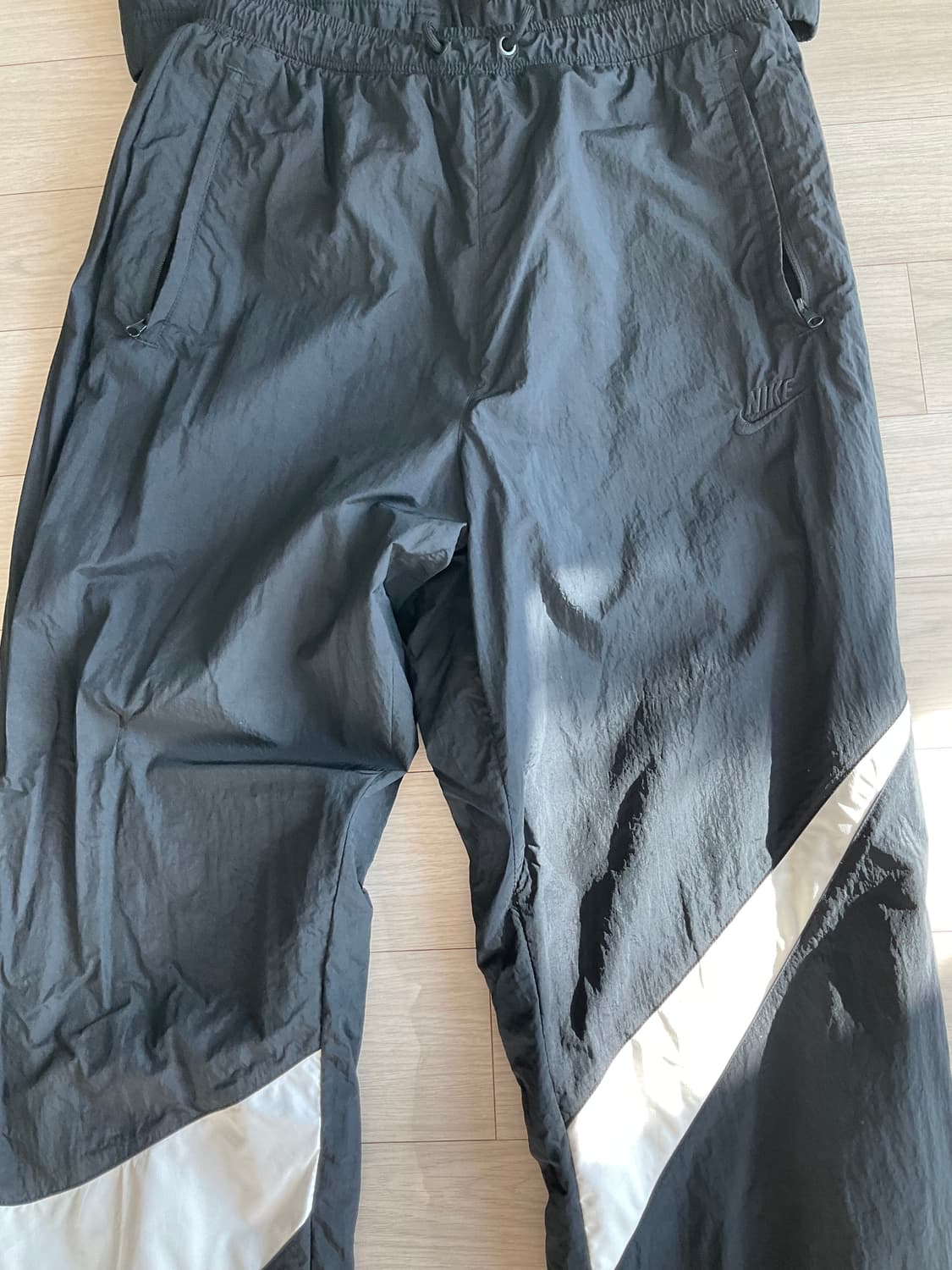 나이키 빅스우쉬 트레이닝 셋업 검/흰 S 상품이미지3