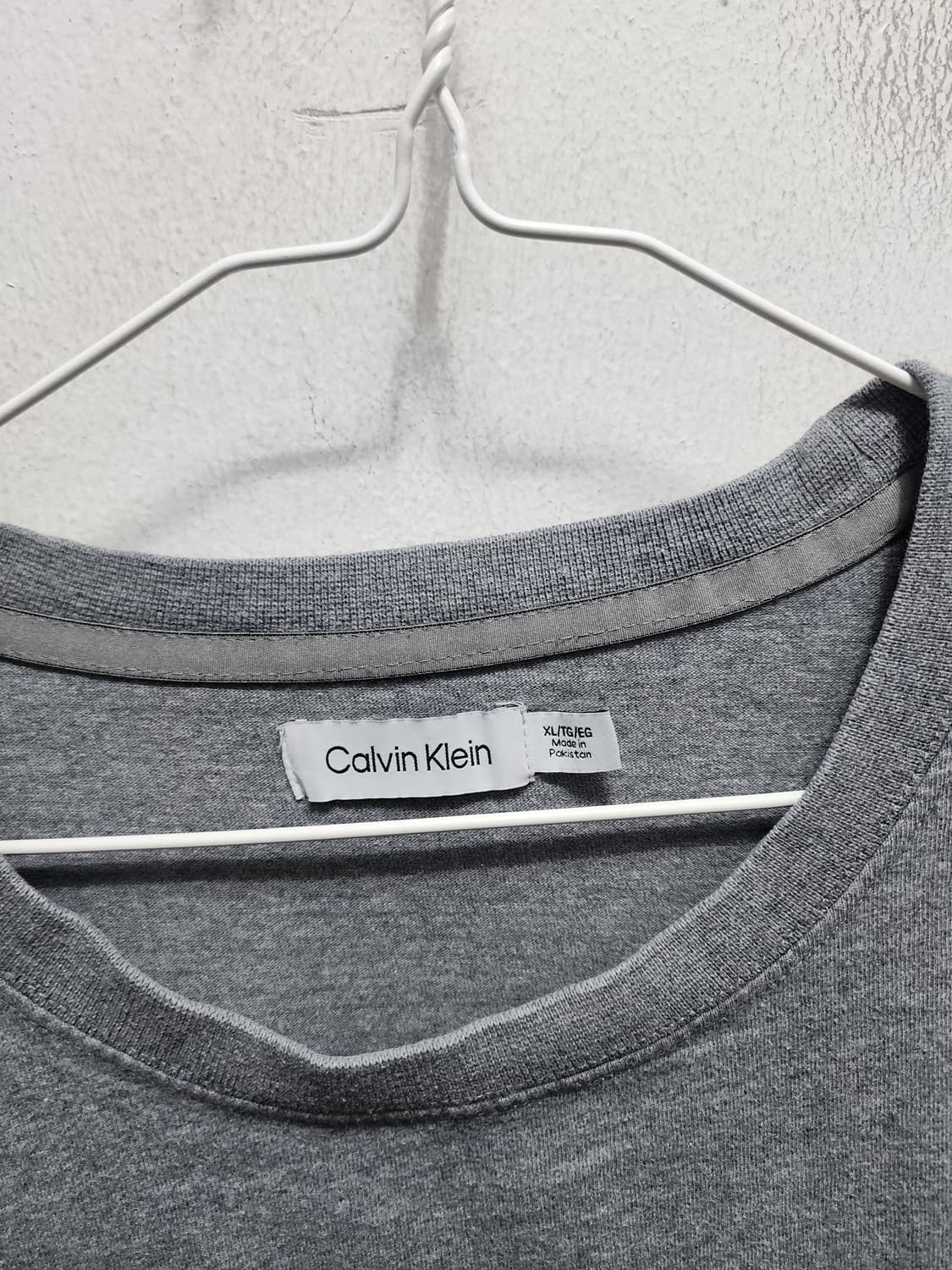 캘빈클라인 회색 반팔 티셔츠 XL 상품이미지3