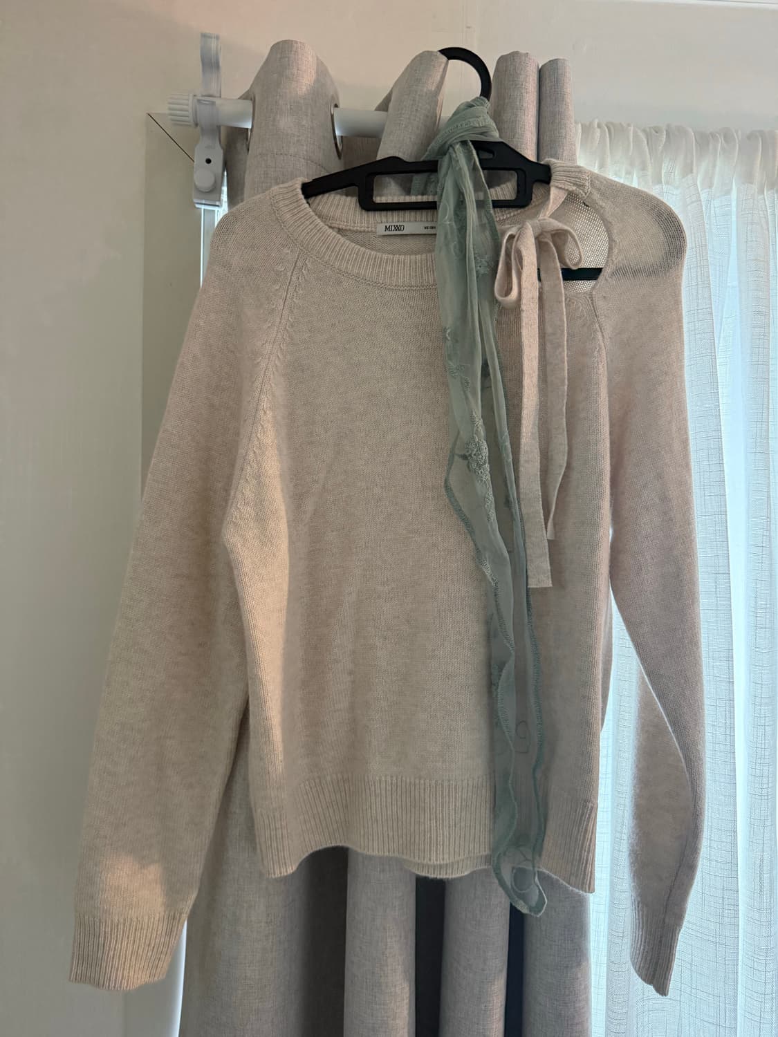 미쏘 리본 니트 (택제거 새상품) 상품이미지1