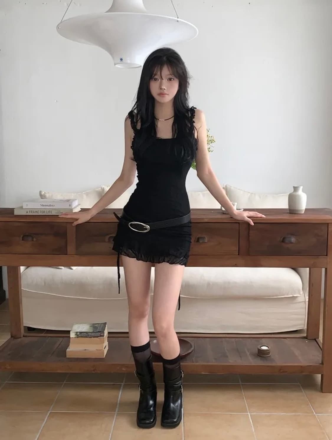 블랙 미니 원피스 프릴 끈 포인트 상품이미지1