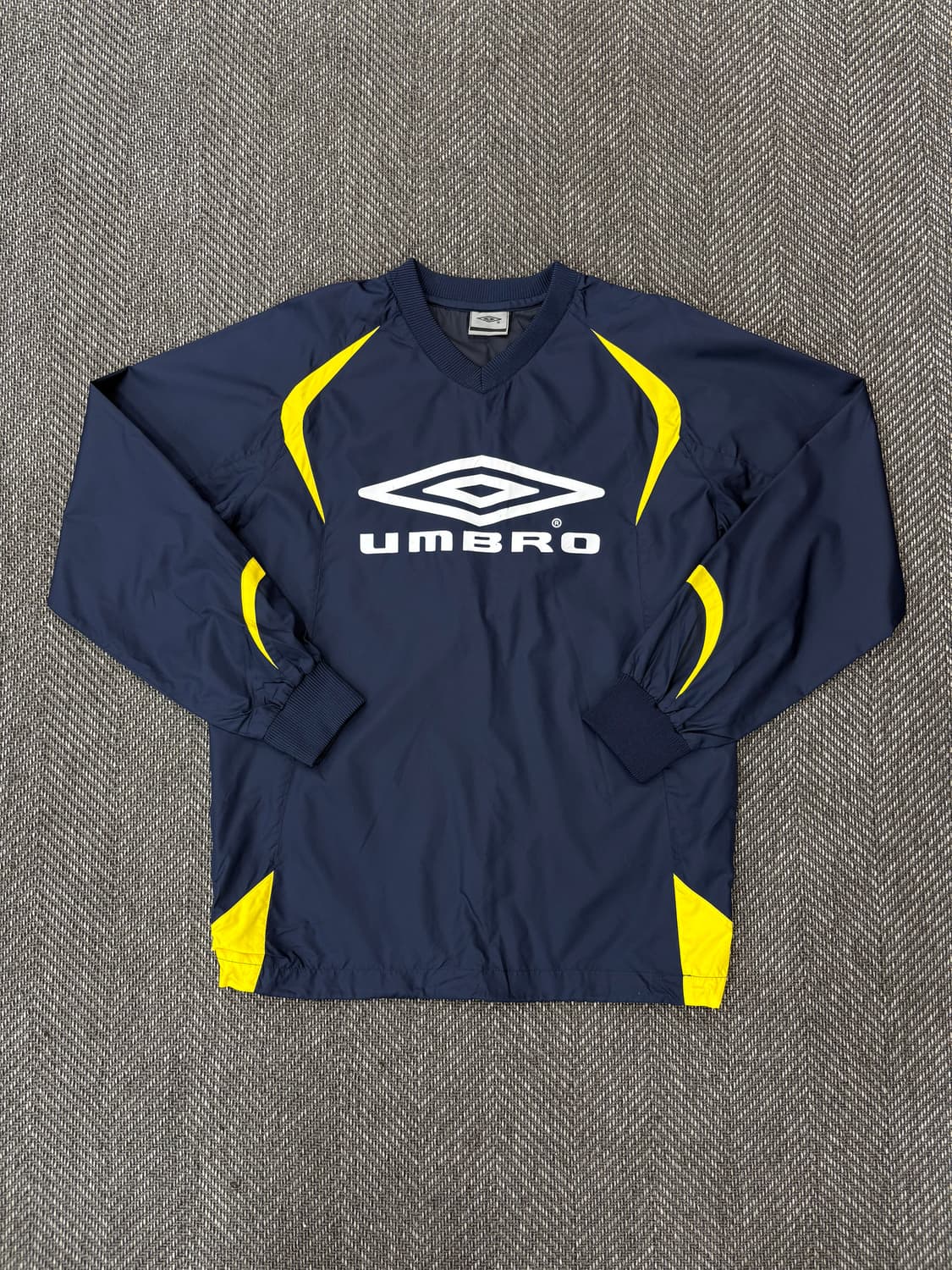 엄브로 웜업 네이비 상품이미지1