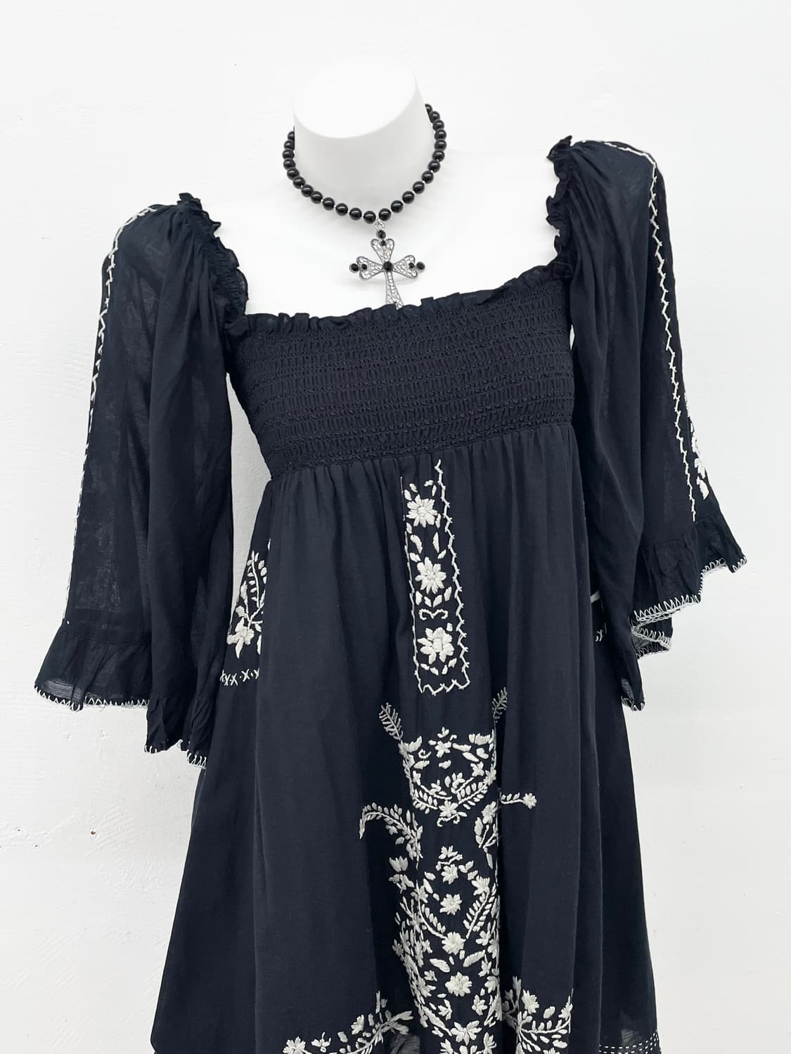 에스닉 자수 오프숄더 원피스 상품이미지3