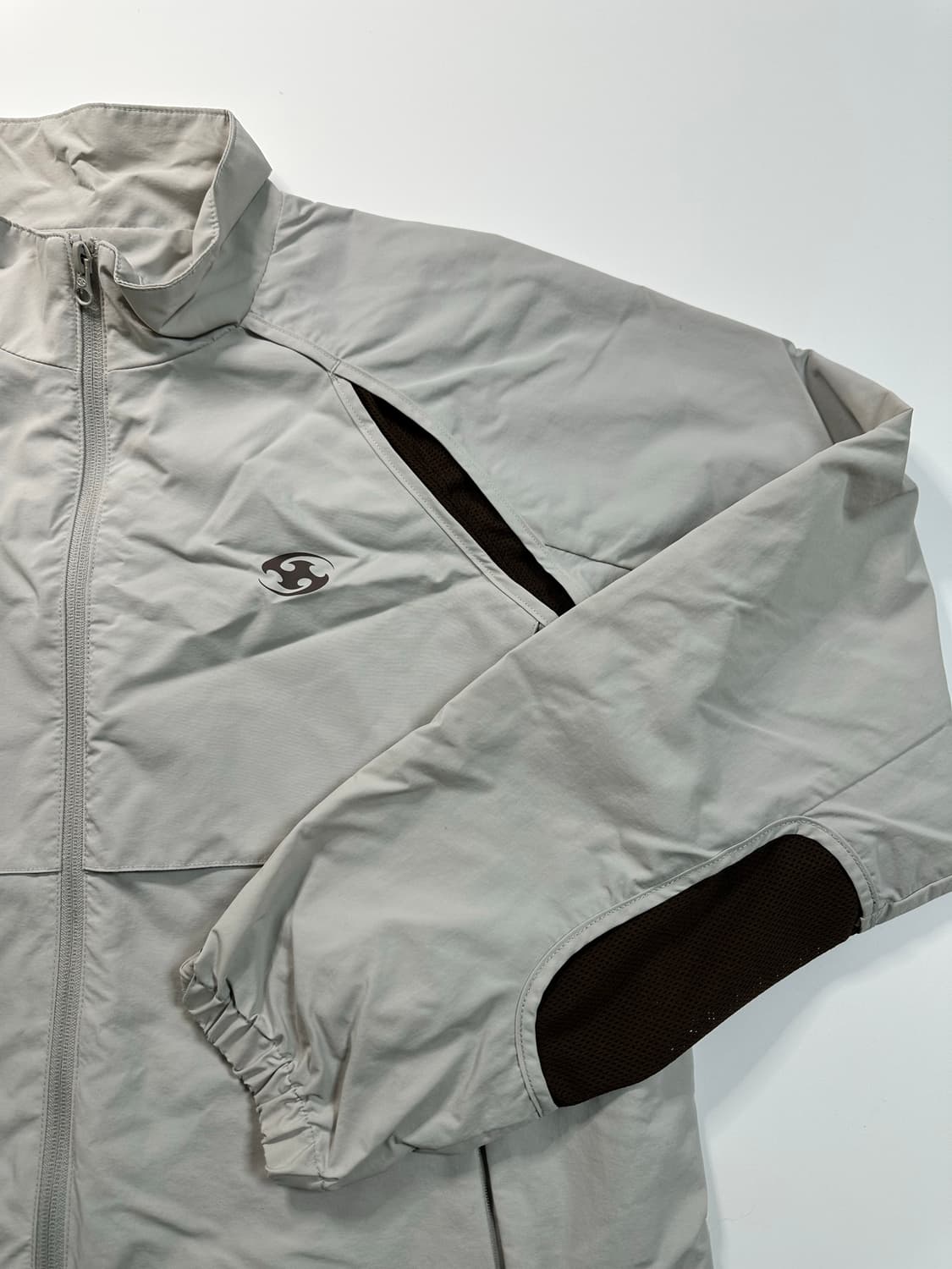 산산기어 슬래쉬 슬릿 바람막이 자켓 상품이미지3