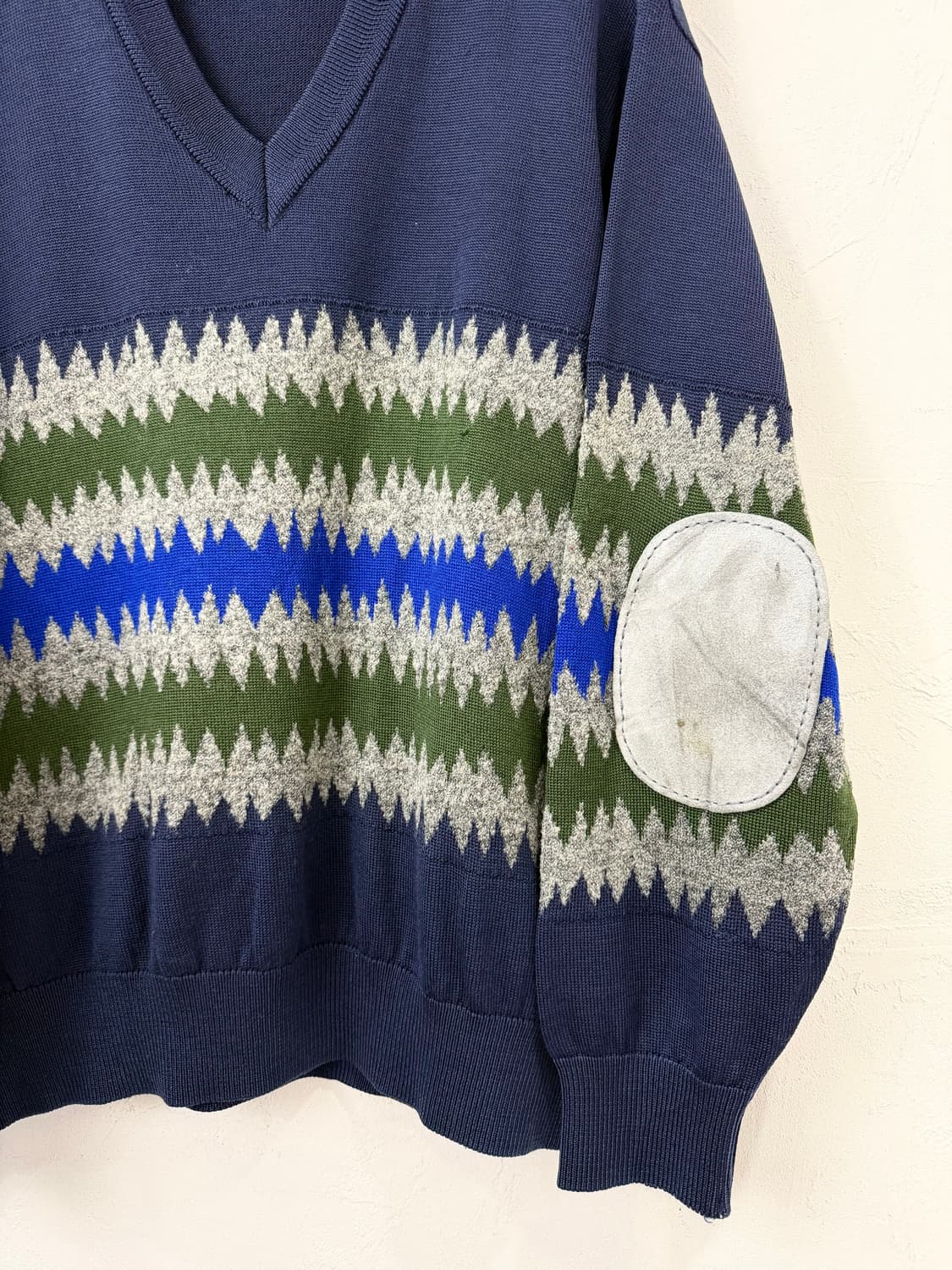 입생로랑 지오메트릭 패턴 니트 상품이미지3