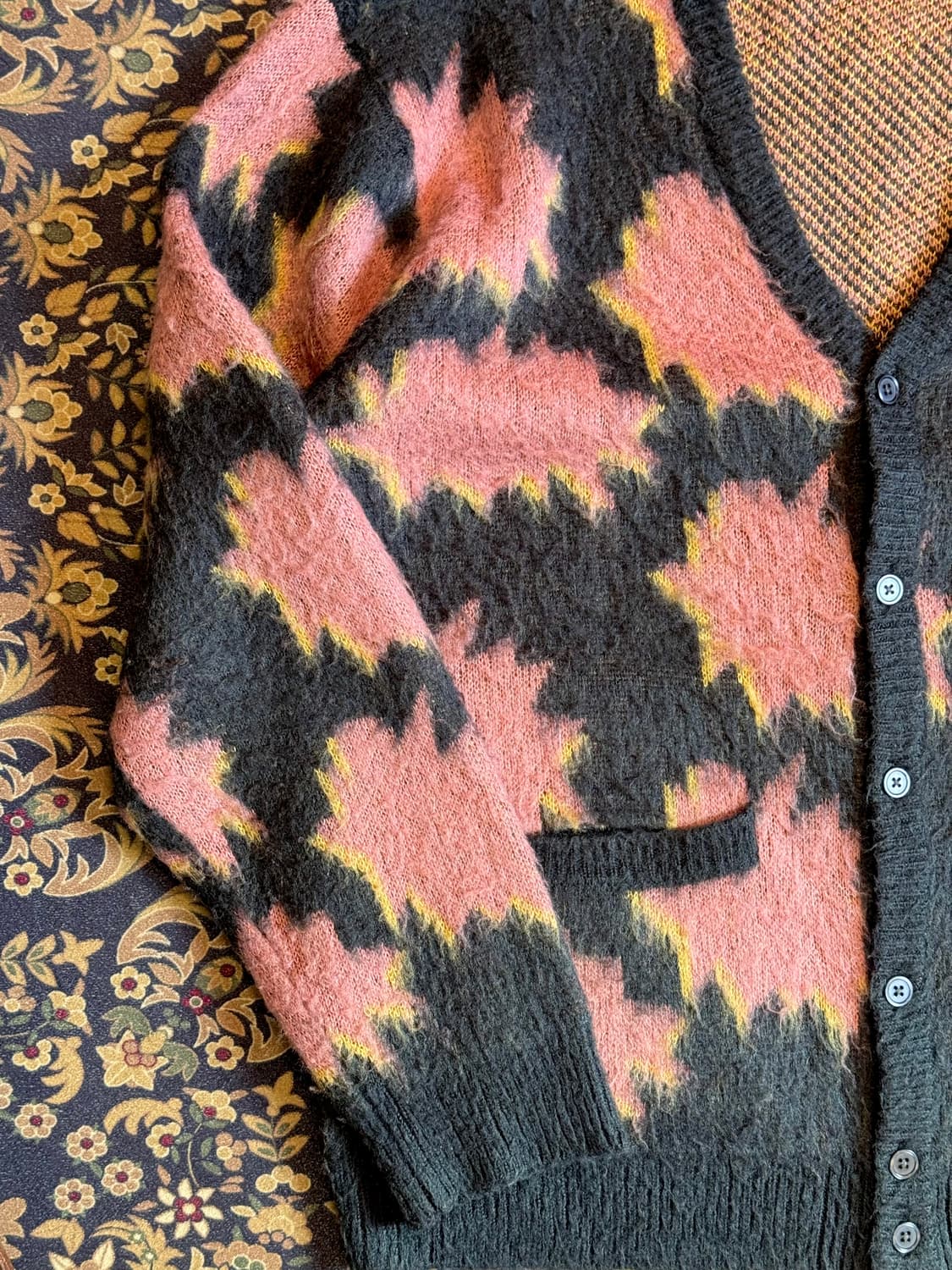 OBEY 모헤어 가디건 상품이미지2