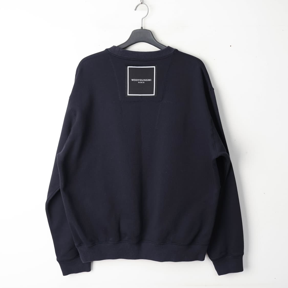 105/우영미 스퀘어 라벨 맨투맨 상품이미지2