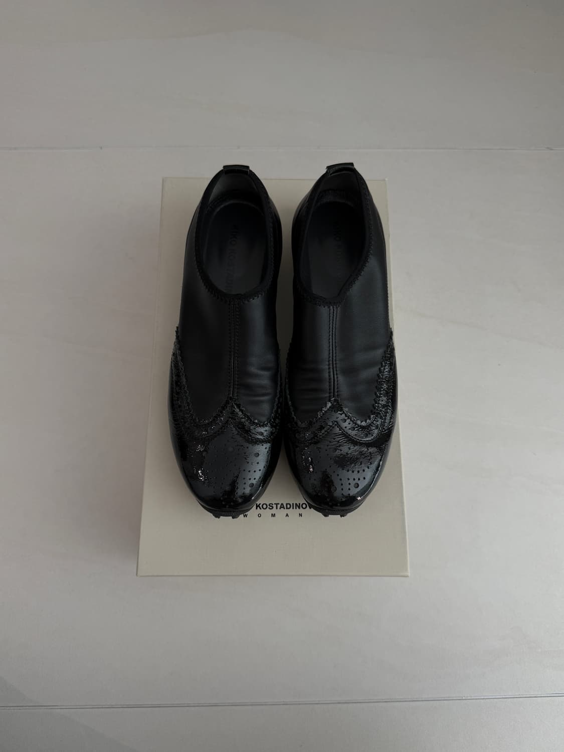 KIKO KOSTADINOV 블랙 소니아 슬립온 브로그 상품이미지1